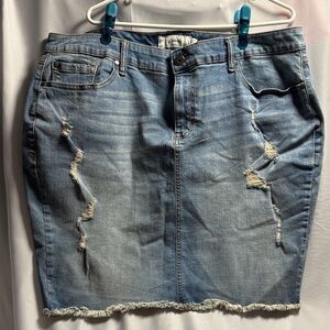 Torrid Light Blue Distressed Denim Pencil Mini Skirt size 24